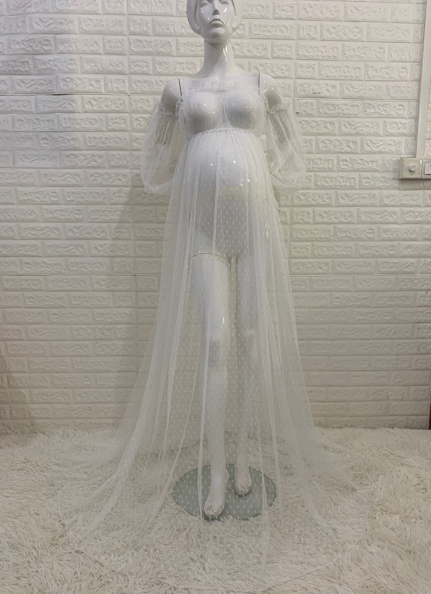 1ce7d182-7046-4ba3-8dfe-0efd42915869.jpg Dot Mesh Off-shoulder Puff Sleeve Pregnant Women Mopping Dress