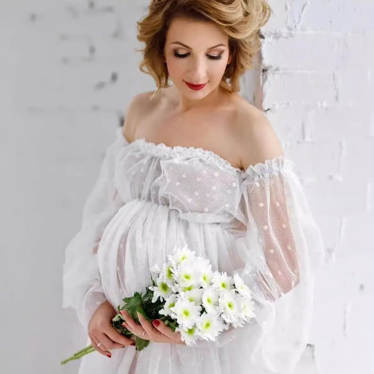 ed652045-b878-4590-b444-58ae52341426.jpg Dot Mesh Off-shoulder Puff Sleeve Pregnant Women Mopping Dress